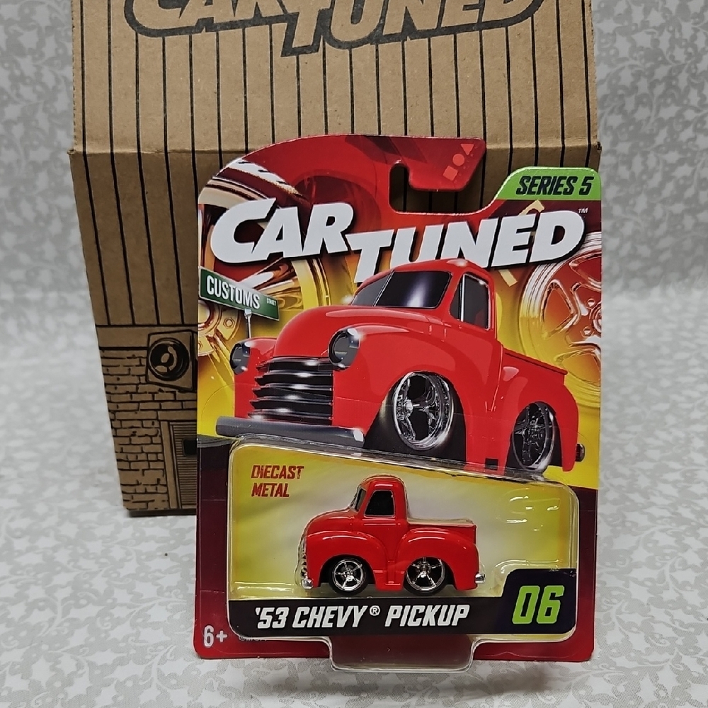 Car Tuned #06 '53 Chevy Pickup Series 5 MGA Entertainment